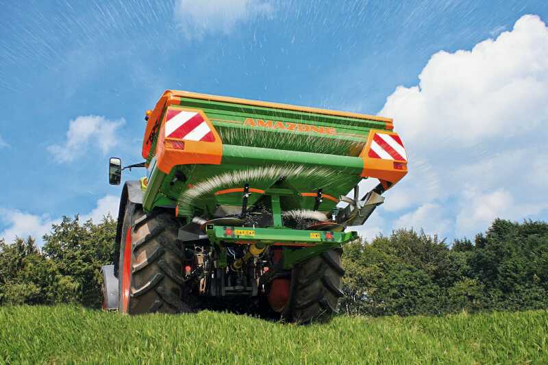 fertilizing-new-sod-when-and-how-to-fertilize-sod